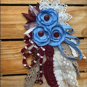 SOLD ✅ Hand made flower pin